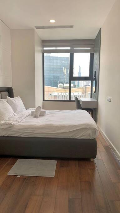 The Rixx Classic Apartment@d1/pool/gym/netflix/fun Ho Chi Minh City